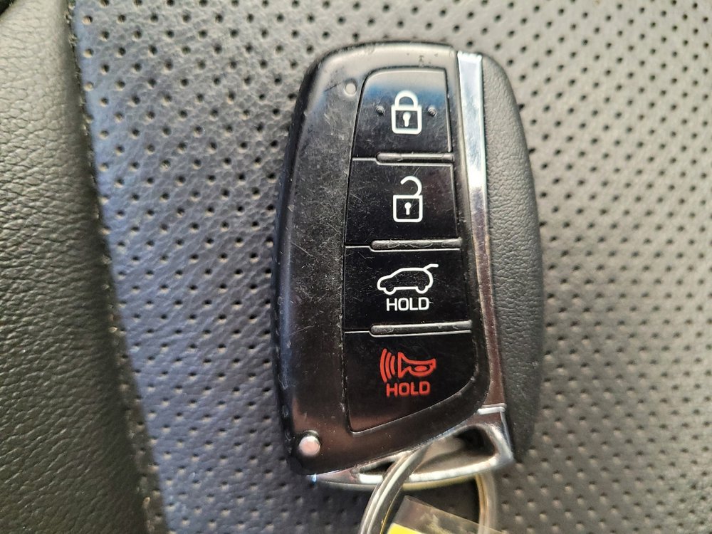 Used 2018 Hyundai Santa Fe Limited AWD/4WD image 32
