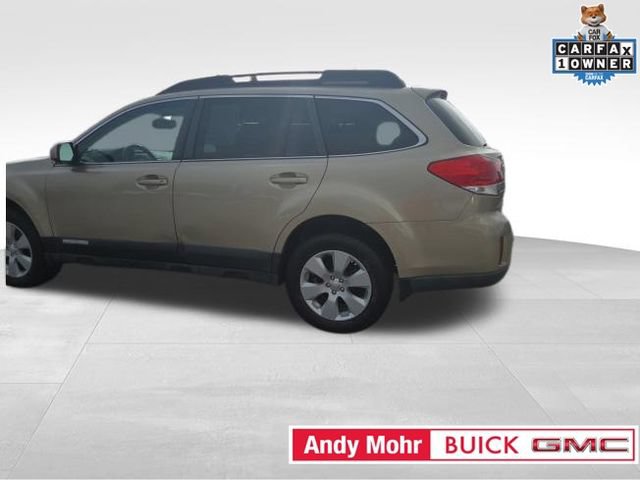 Used 2010 Subaru Outback 2.5i Premium AWD/4WD image 14