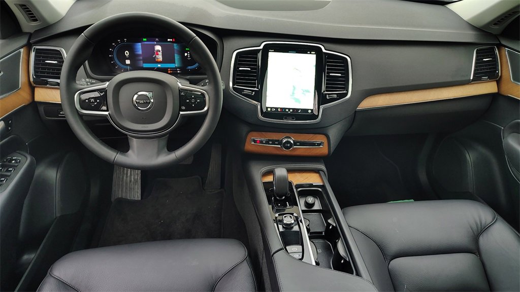 Certified 2024 Volvo XC90 T8 Plus image 11
