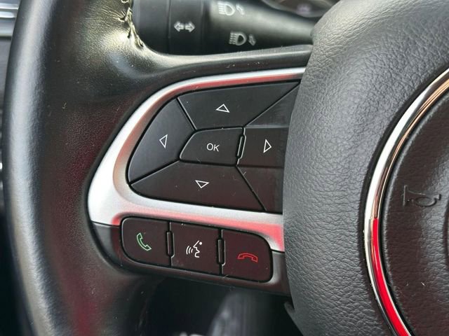 Used 2019 Jeep Compass Latitude FWD image 17