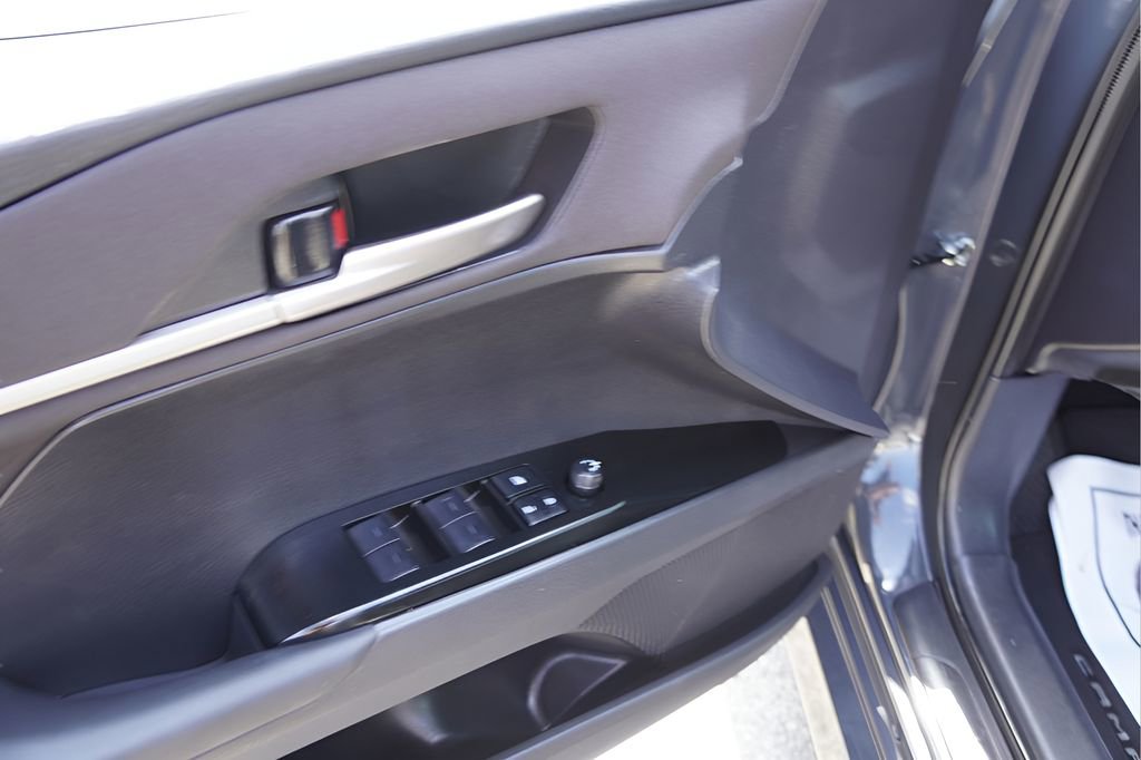 Used 2026 Toyota Camry LE image 16