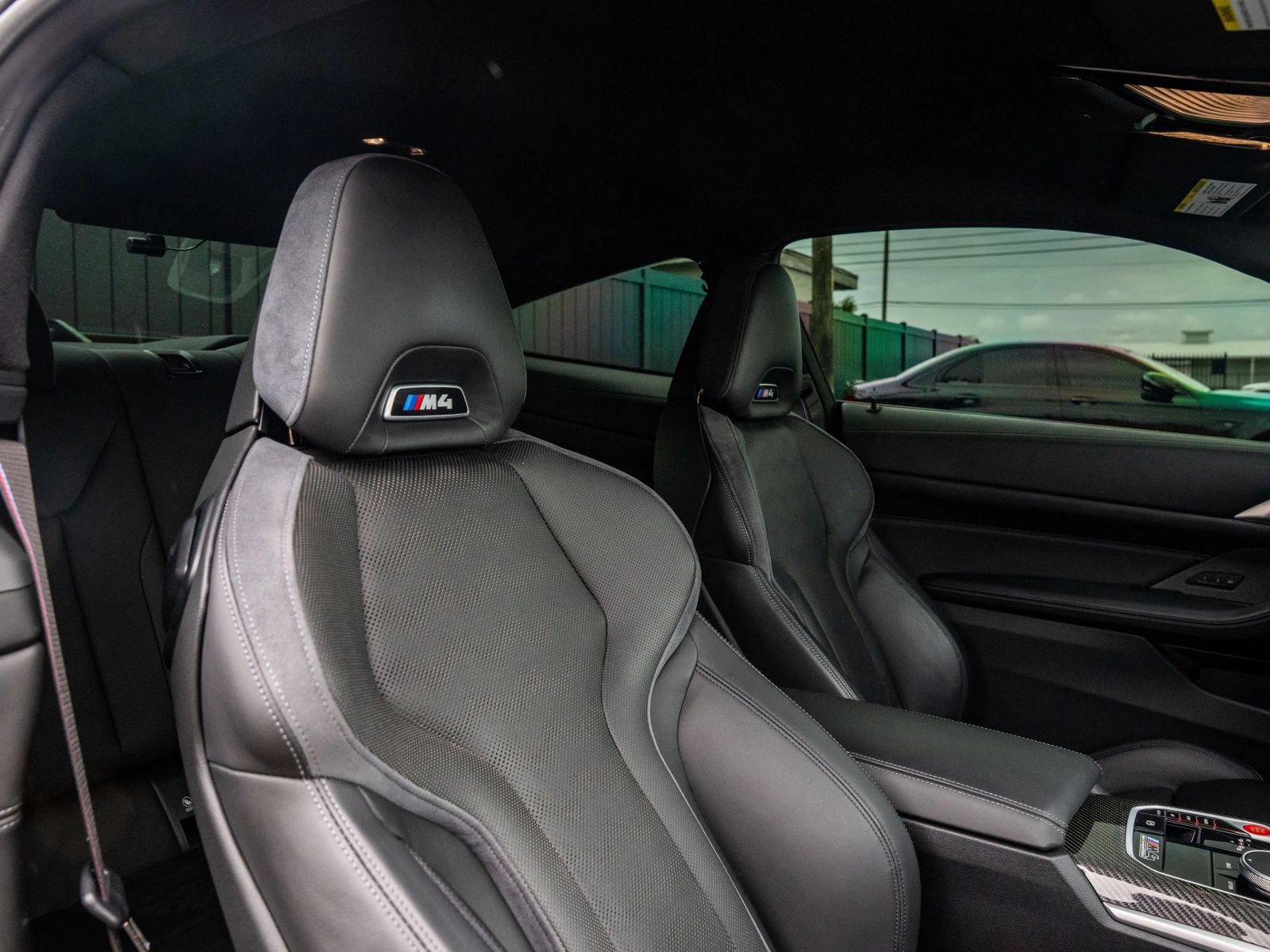 Used 2022 BMW M4 xDrive Competition w/ M Carbon Exterior Package AWD/4WD image 21