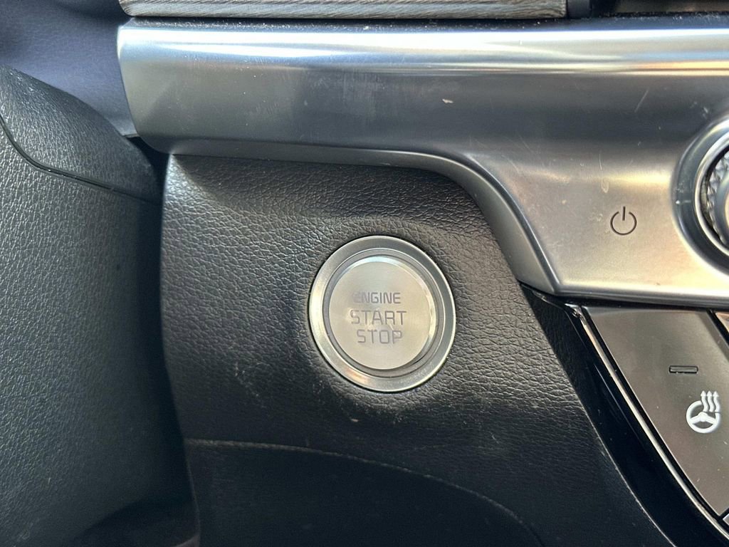 Used 2022 Kia Telluride SX w/ Towing Package image 17