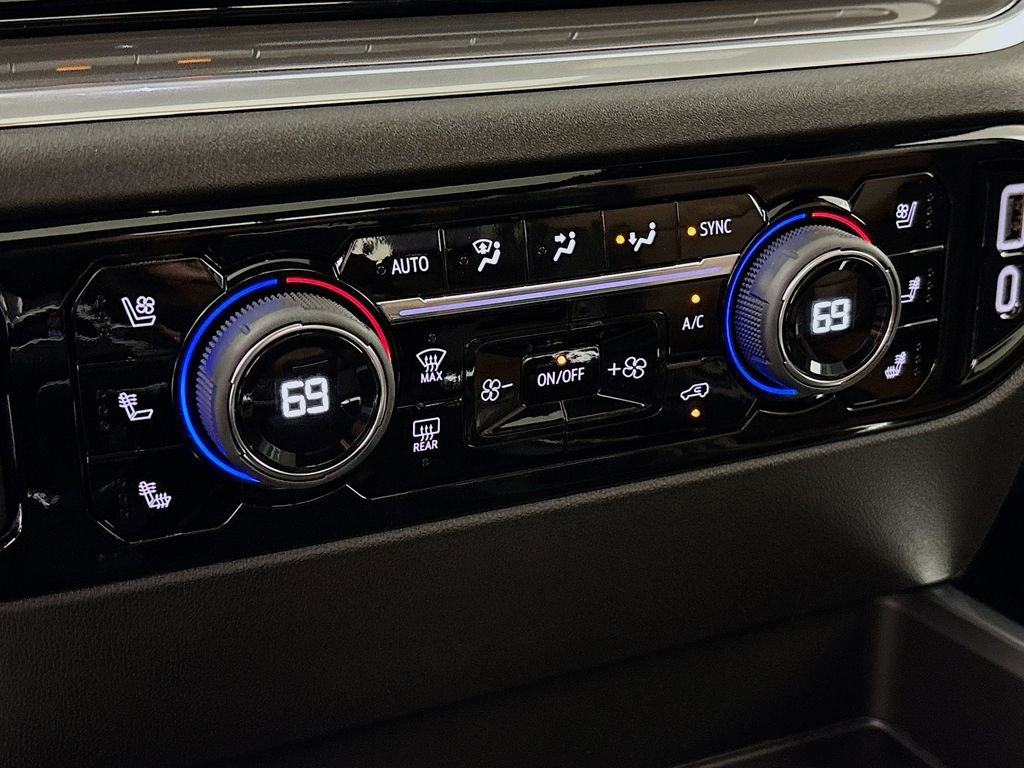 New 2026 Chevrolet Silverado 1500 High Country image 16