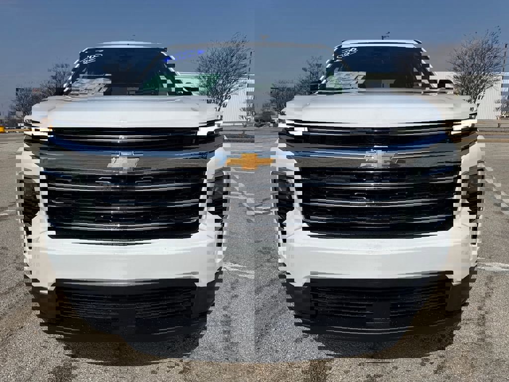 New 2026 Chevrolet Traverse LT w/ Sun and Wheel Package image 9