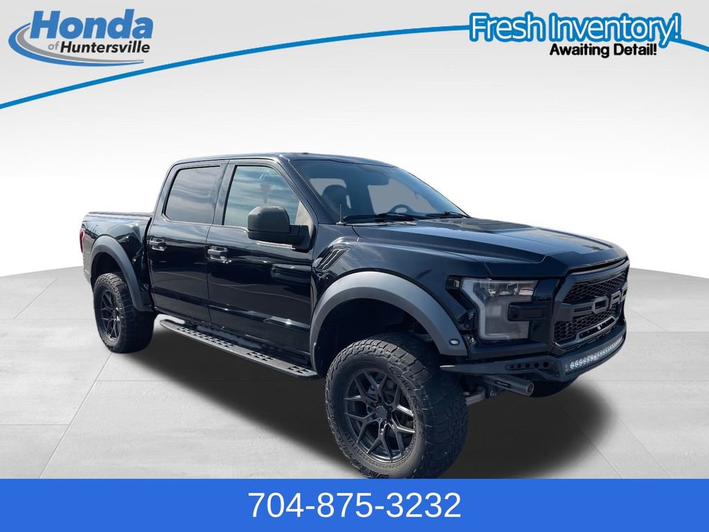 Used 2018 Ford F150 Raptor w/ Equipment Group 801A Mid AWD/4WD image 3