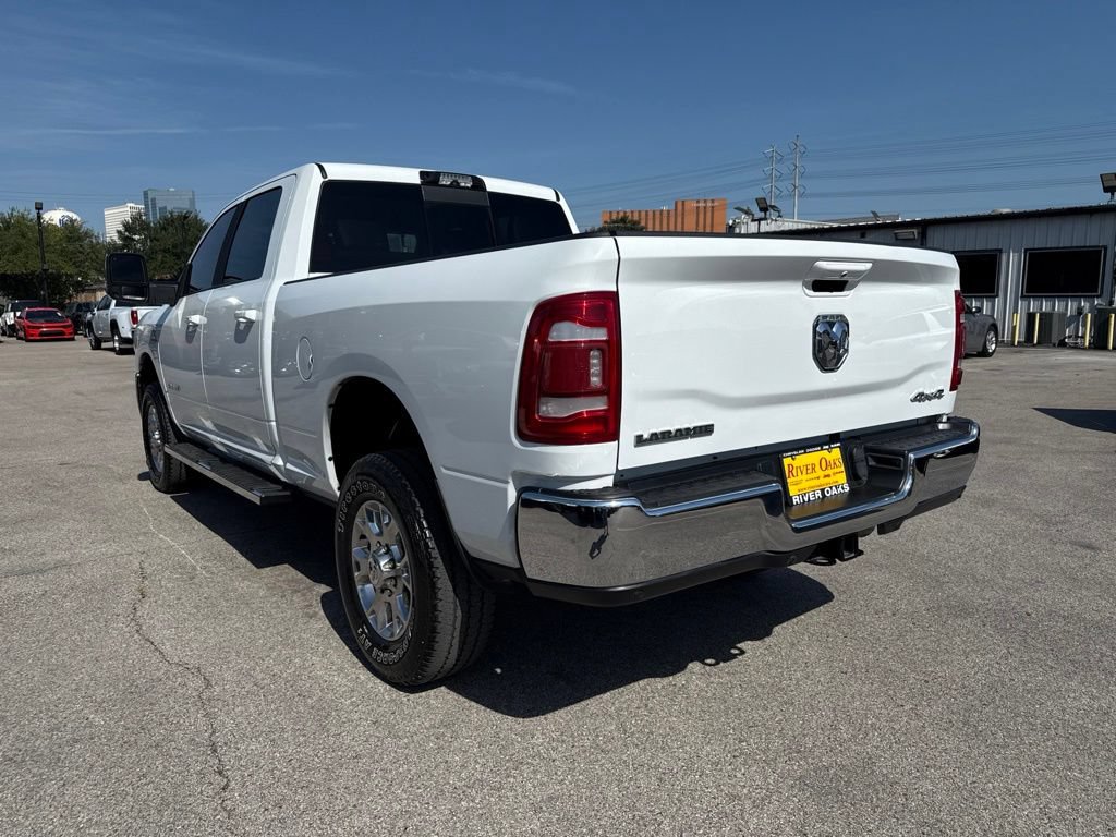 Used 2024 RAM 2500 Laramie AWD/4WD image 4