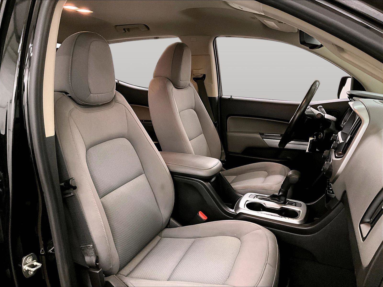 Used 2018 Chevrolet Colorado LT AWD/4WD image 8