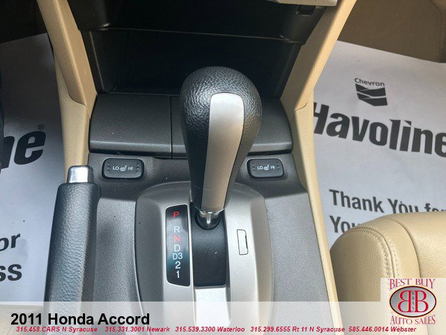 Used 2011 Honda Accord SE image 23