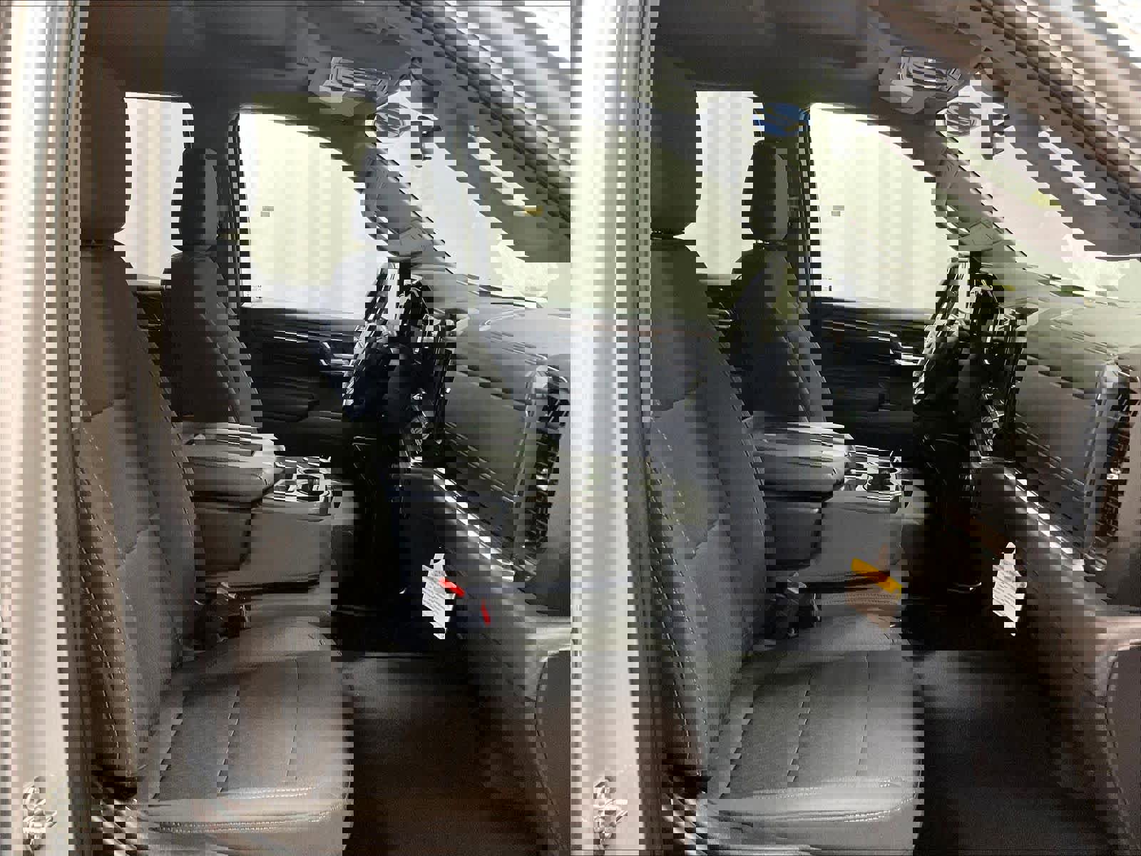 Used 2022 Chevrolet Silverado 1500 LT image 11