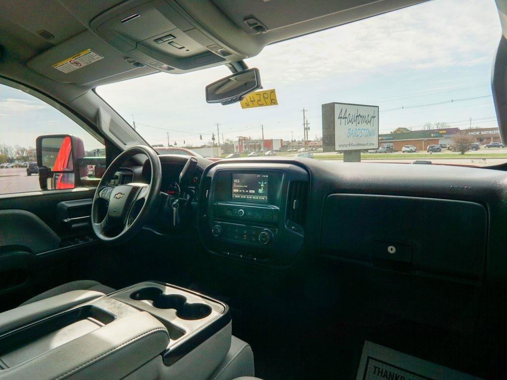 Used 2018 Chevrolet Silverado 3500 W/T w/ WT Convenience Package AWD/4WD image 15