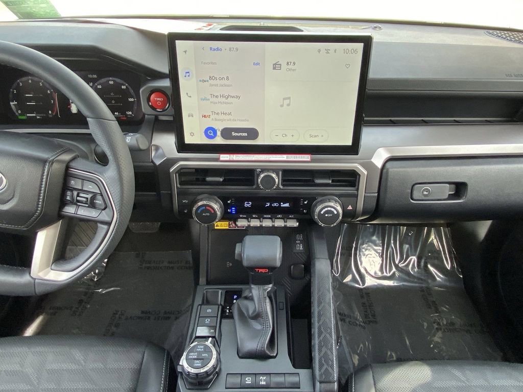 Certified 2026 Toyota 4Runner TRD Off-Road Premium image 27