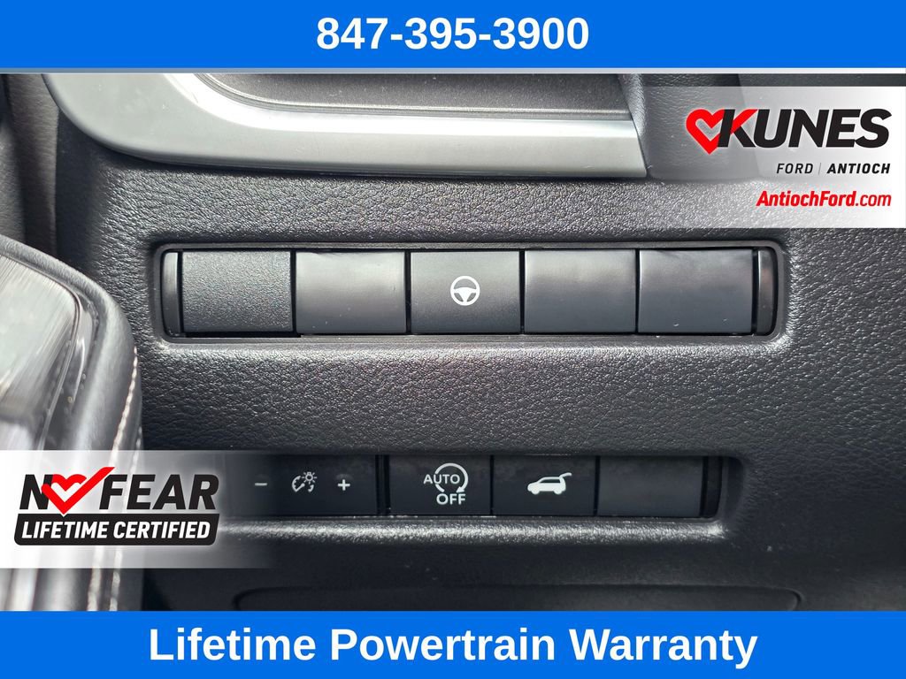 Used 2025 Nissan Rogue SV image 41