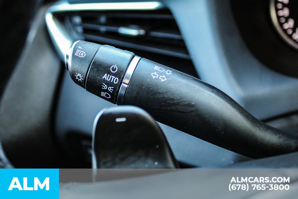 Used 2024 Buick Enclave Premium image 32