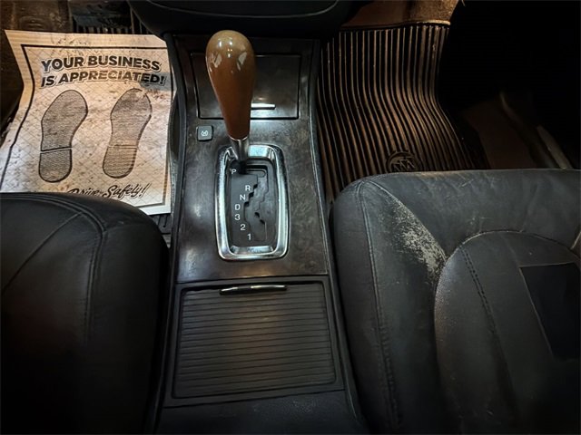 Used 2006 Buick Lucerne CXS w/ Driver Confidence Package image 19