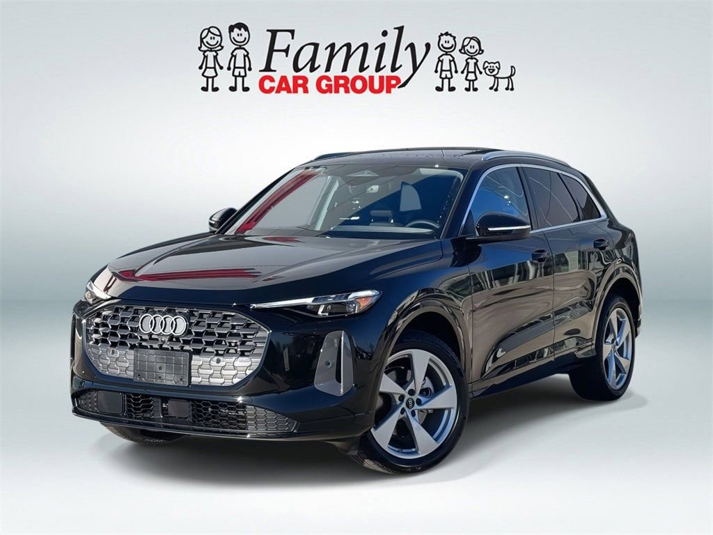 New 2025 Audi Q5 Premium Plus image 1