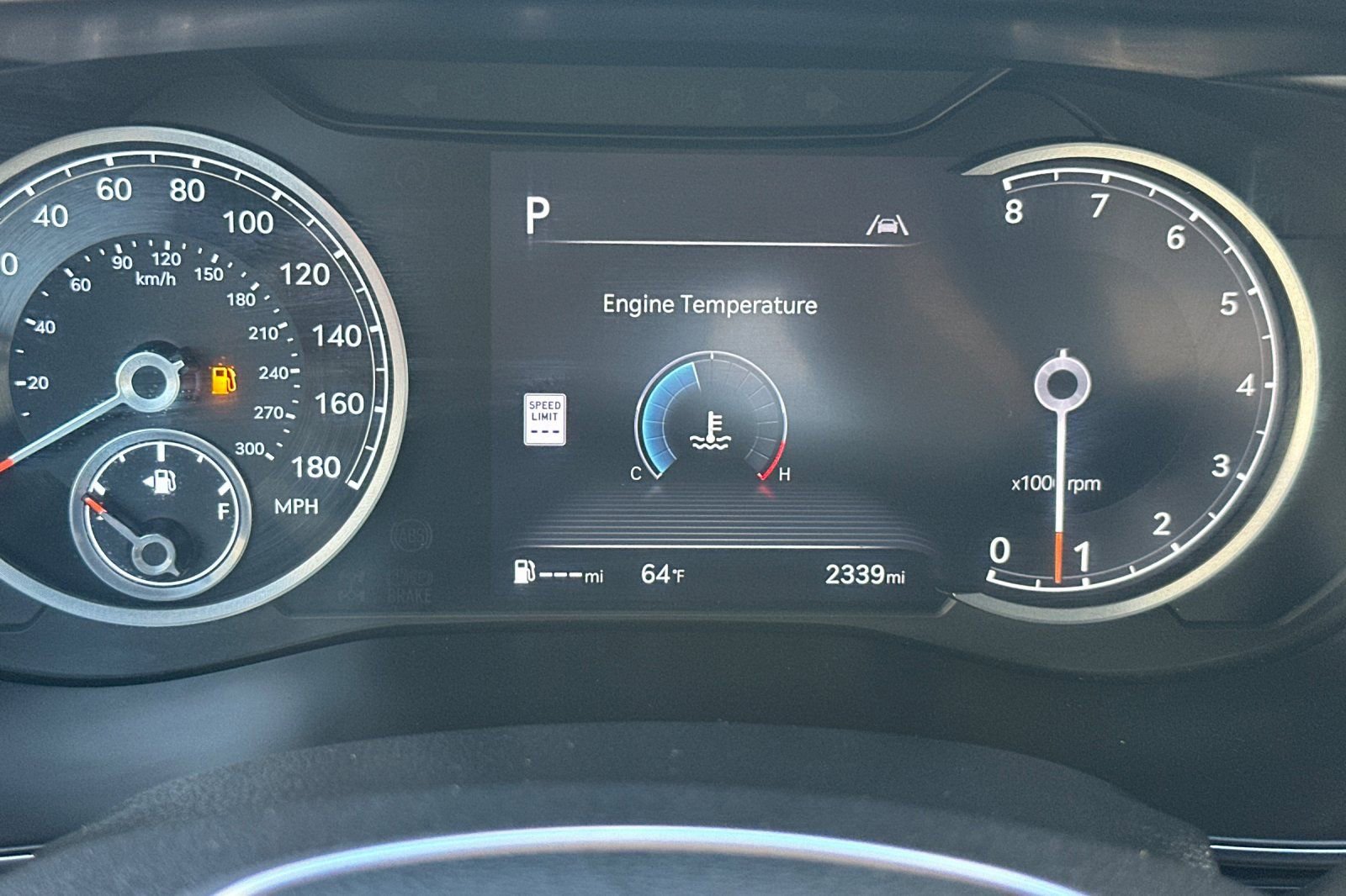 Used 2026 Genesis G70 2.5T Prestige image 31