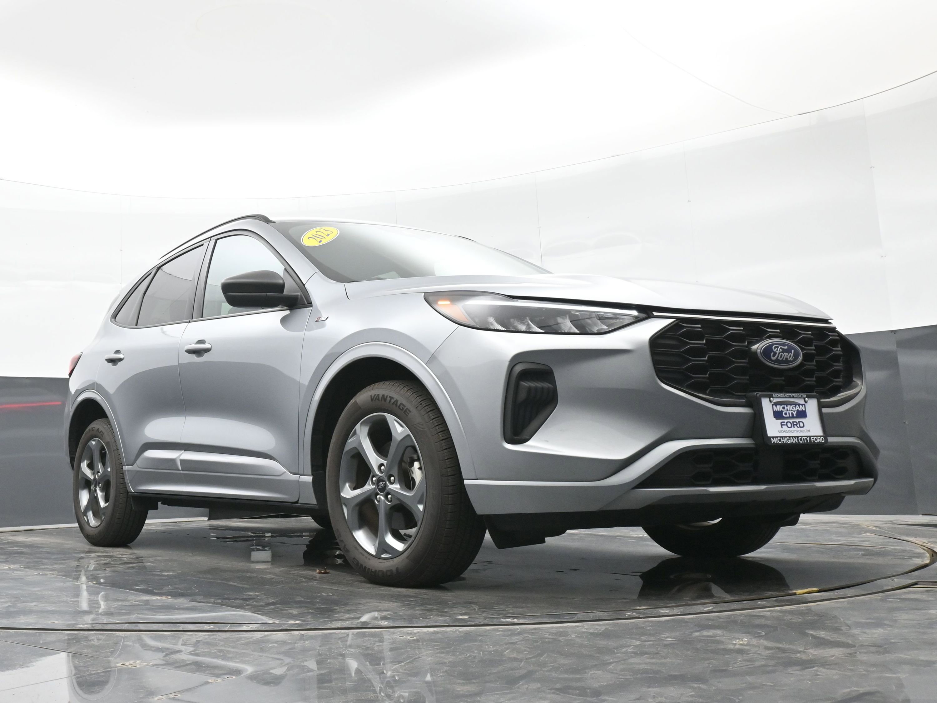 Used 2023 Ford Escape ST-Line image 42