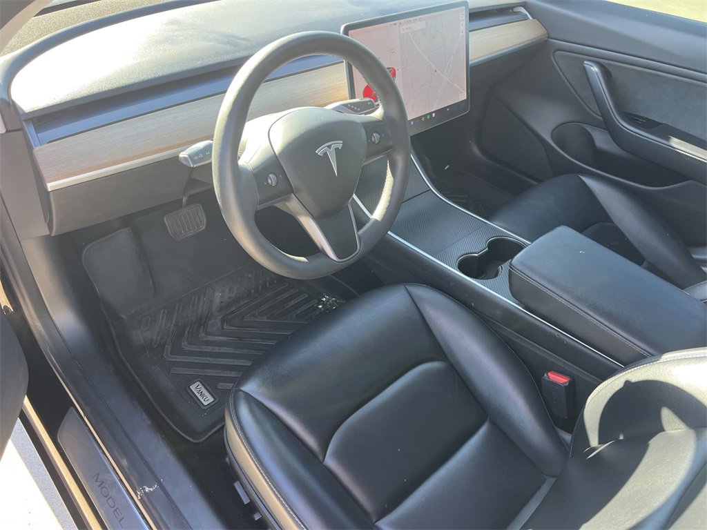 Used 2020 Tesla Model 3 Long Range image 16