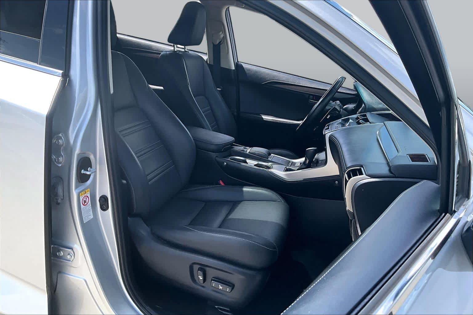 Used 2018 Lexus NX 300 FWD w/ Premium Package image 8