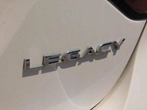 Used 2022 Subaru Legacy Premium AWD/4WD image 7