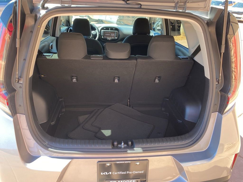 Certified 2025 Kia Soul LX image 11