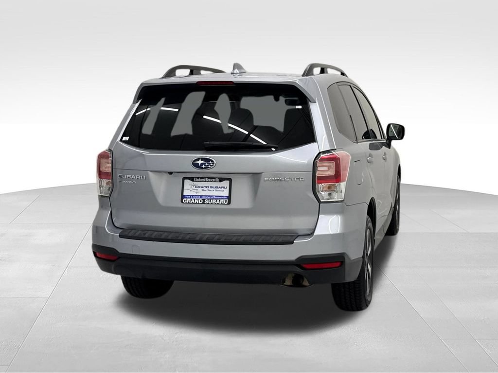 Used 2018 Subaru Forester 2.5i Premium w/ All-Weather Package AWD/4WD image 6
