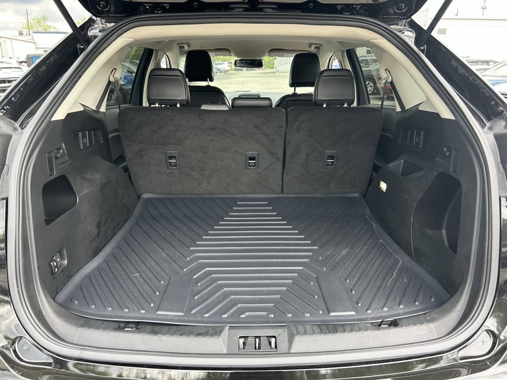 Used 2024 Ford Edge SEL AWD/4WD image 26
