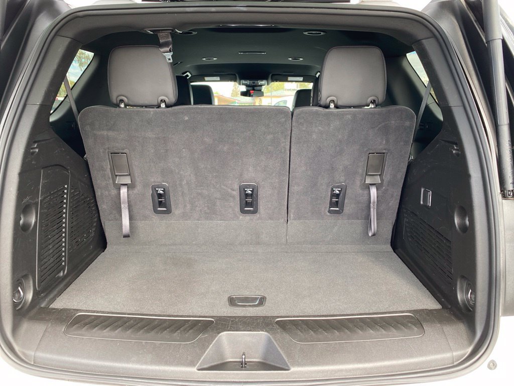 Used 2025 Chevrolet Tahoe LT RWD image 27