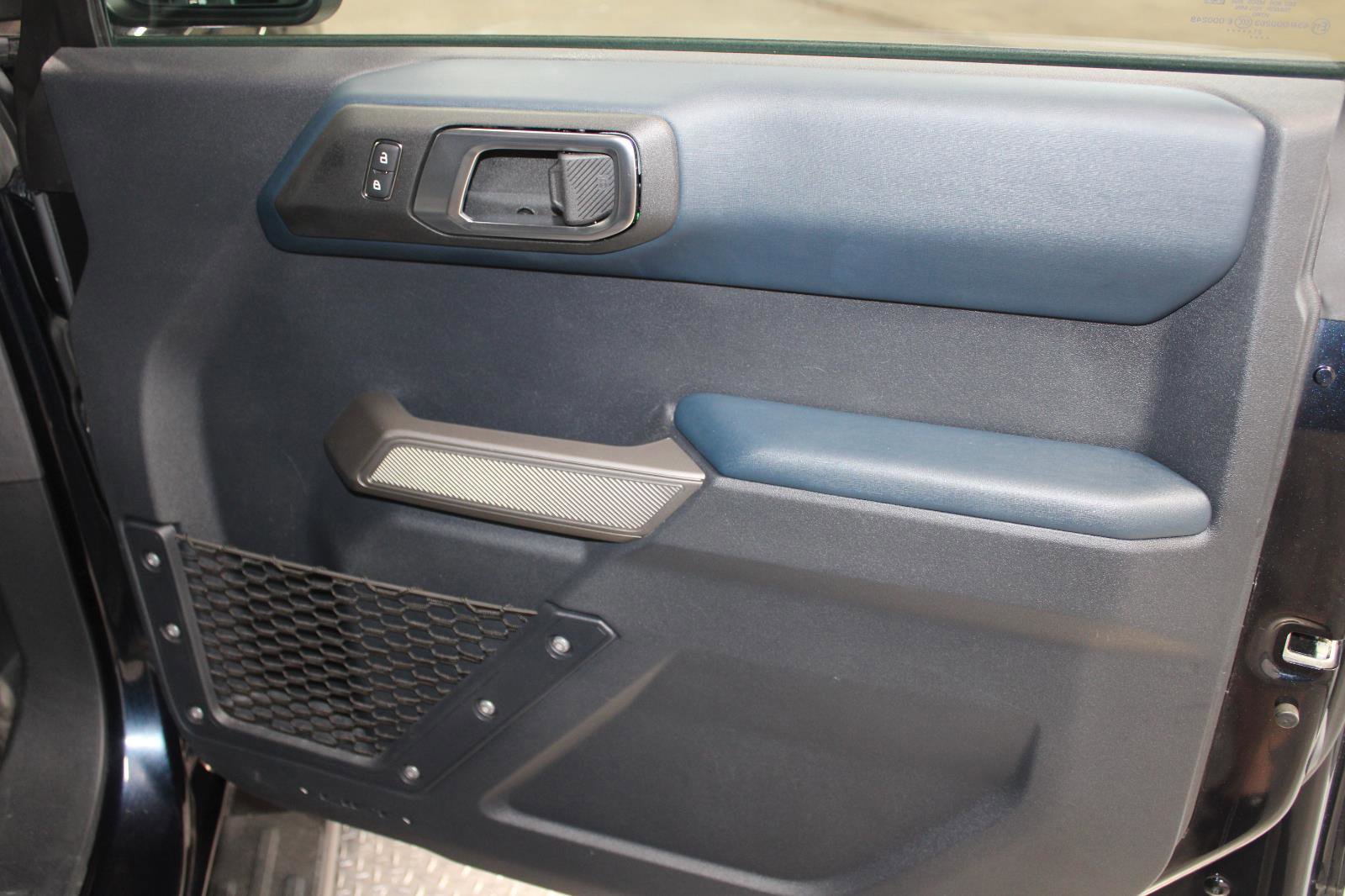 Used 2021 Ford Bronco Outer Banks image 15