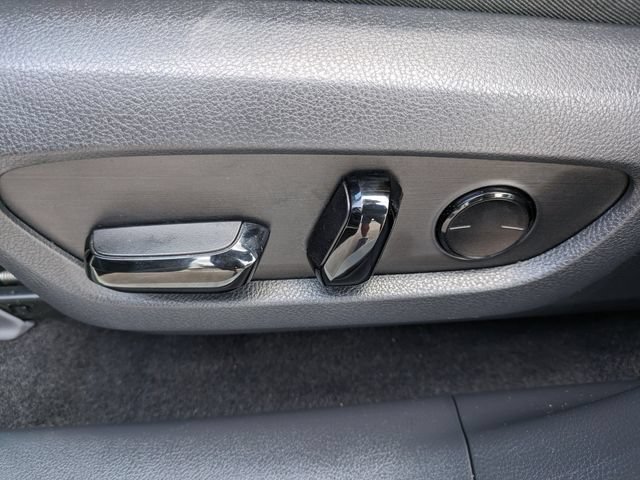 Used 2025 Lexus RX 350 Premium w/ Accessory Package (Z1) FWD image 20