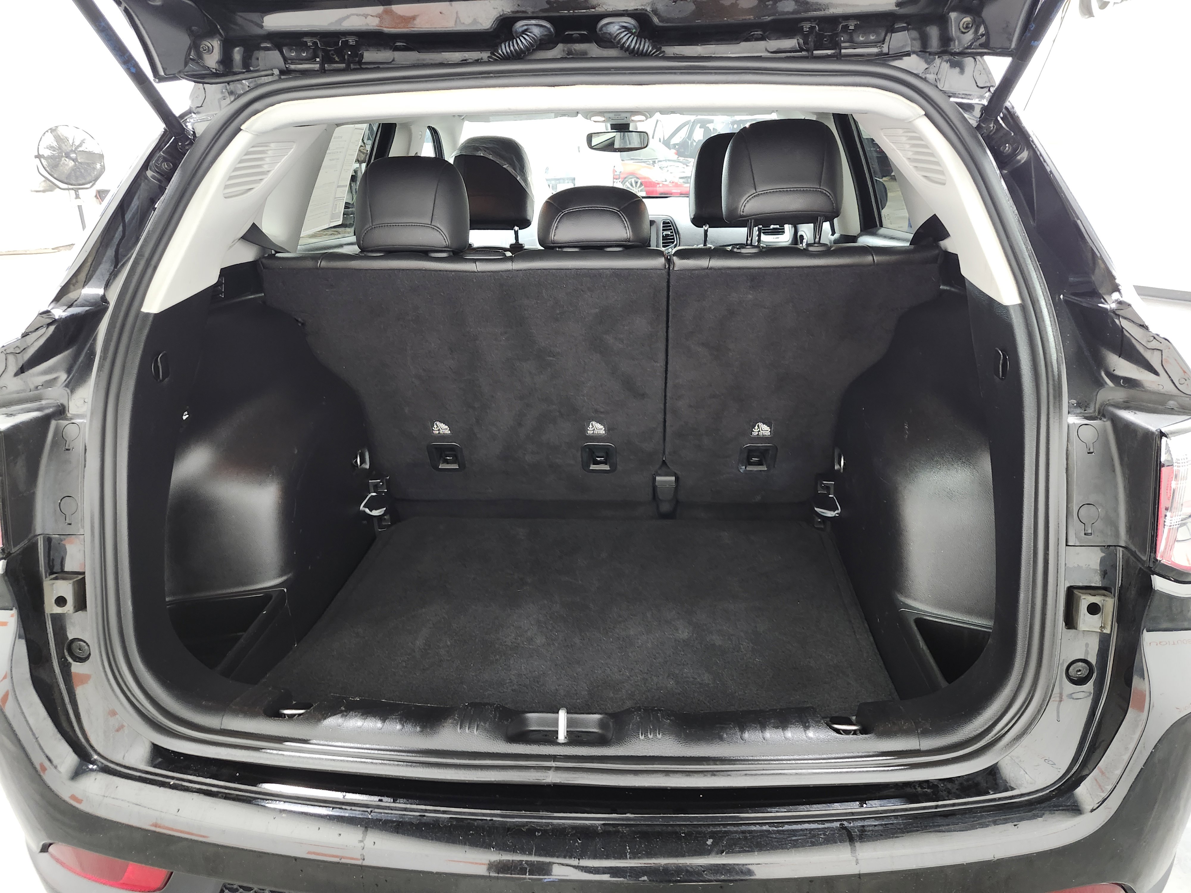 Used 2021 Jeep Compass Latitude w/ Convenience Group image 21