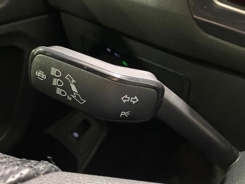 Used 2022 Volkswagen Tiguan SE R-Line AWD/4WD image 22