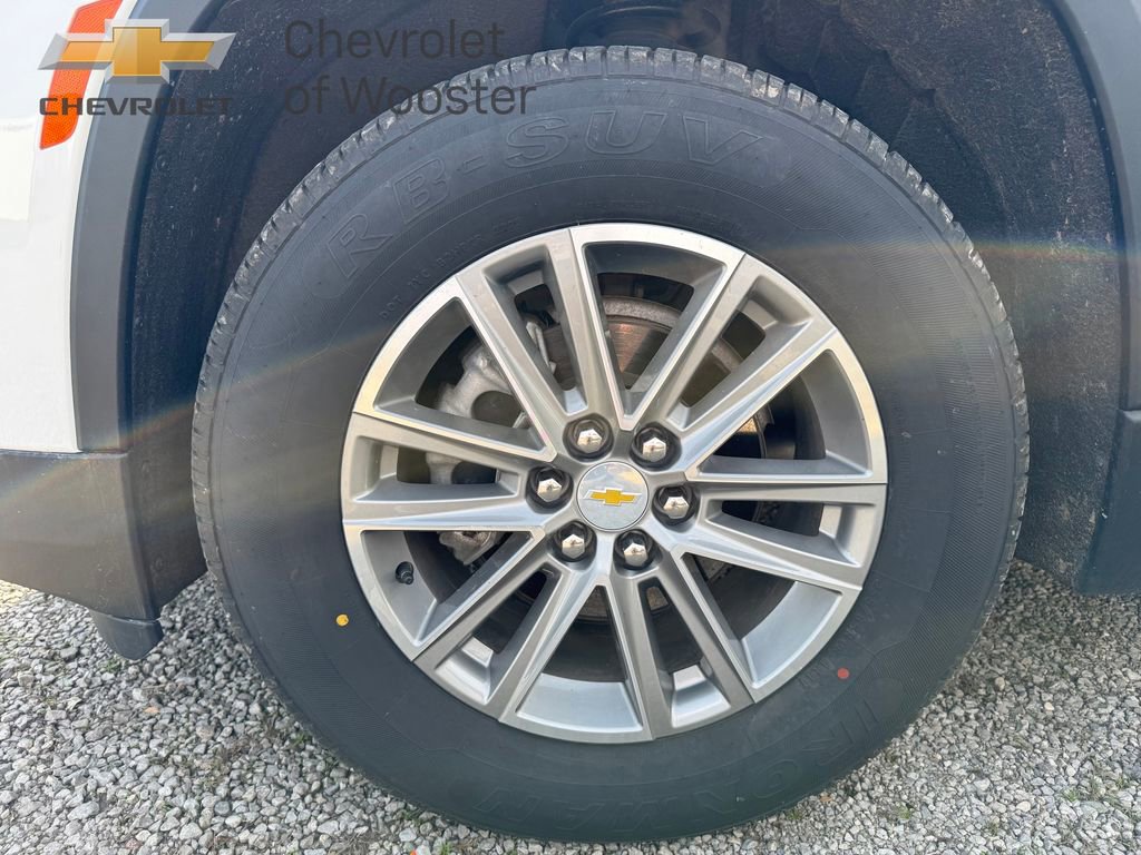 Used 2023 Chevrolet Traverse LT FWD image 10