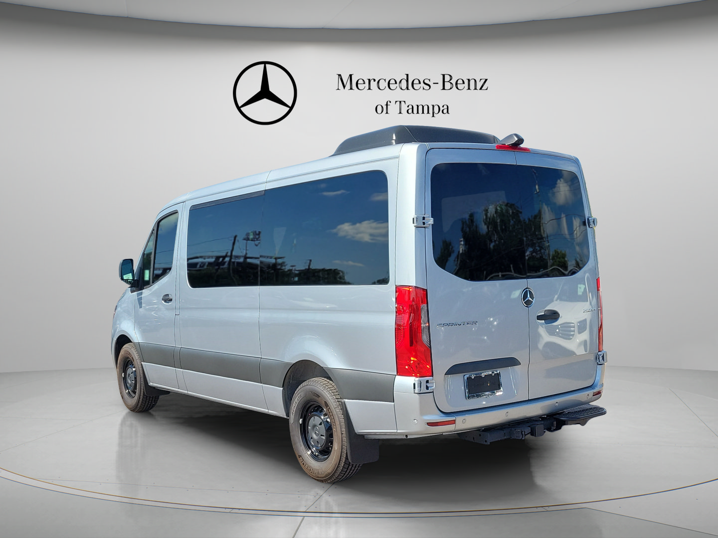 Used 2026 Mercedes-Benz Sprinter 2500 image 2