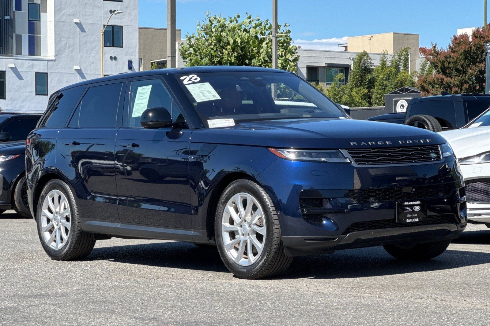 Used 2023 Land Rover Range Rover Sport SE AWD/4WD image 6
