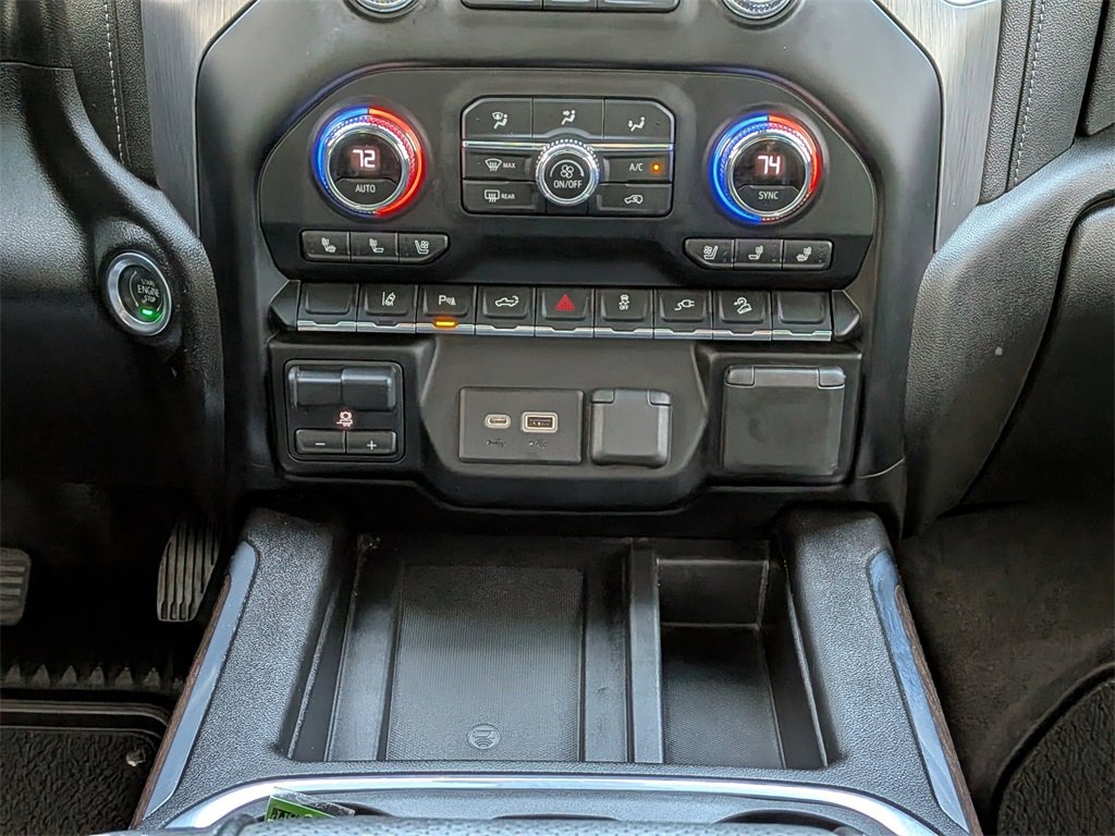 Used 2021 GMC Sierra 2500 Denali w/ Denali Ultimate Package image 17