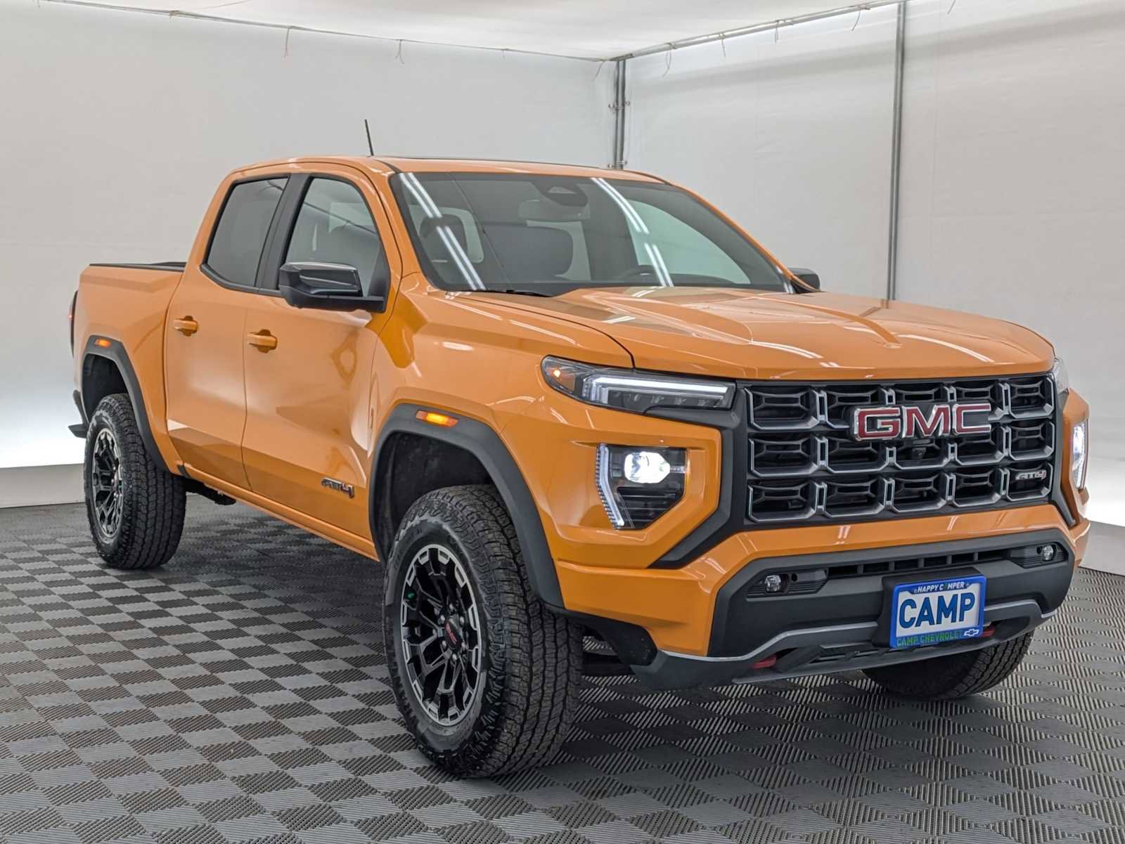 Used 2026 GMC Canyon AT4 w/ Technology Plus Package AWD/4WD image 8