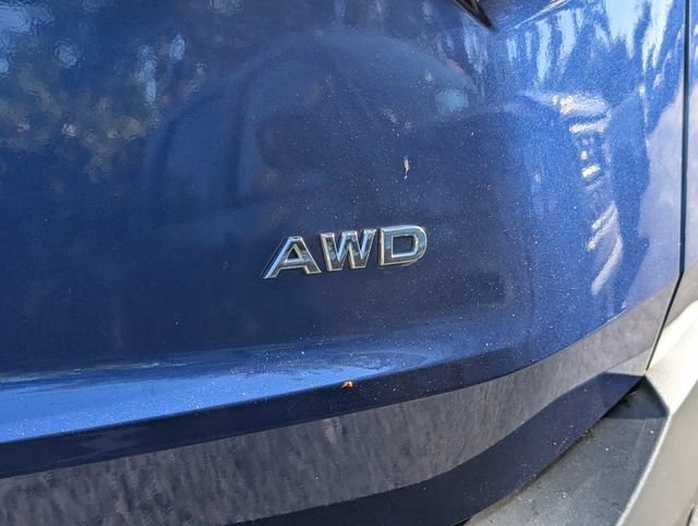 Used 2023 Nissan Rogue S AWD/4WD image 14