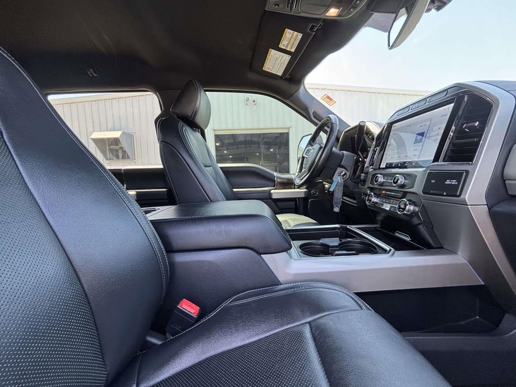 Used 2022 Ford F250 Lariat w/ Lariat Value Package AWD/4WD image 14