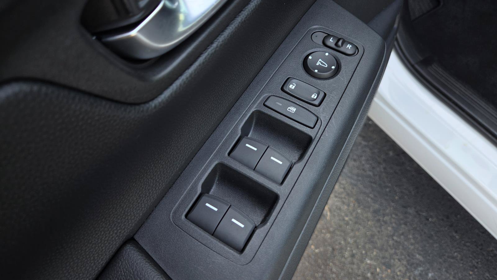 Used 2025 Honda CR-V Sport-L image 21