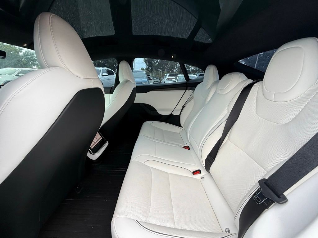 Used 2022 Tesla Model S Plaid AWD/4WD image 16