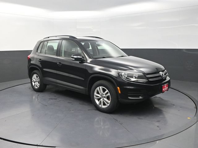 Used 2017 Volkswagen Tiguan S FWD image 10