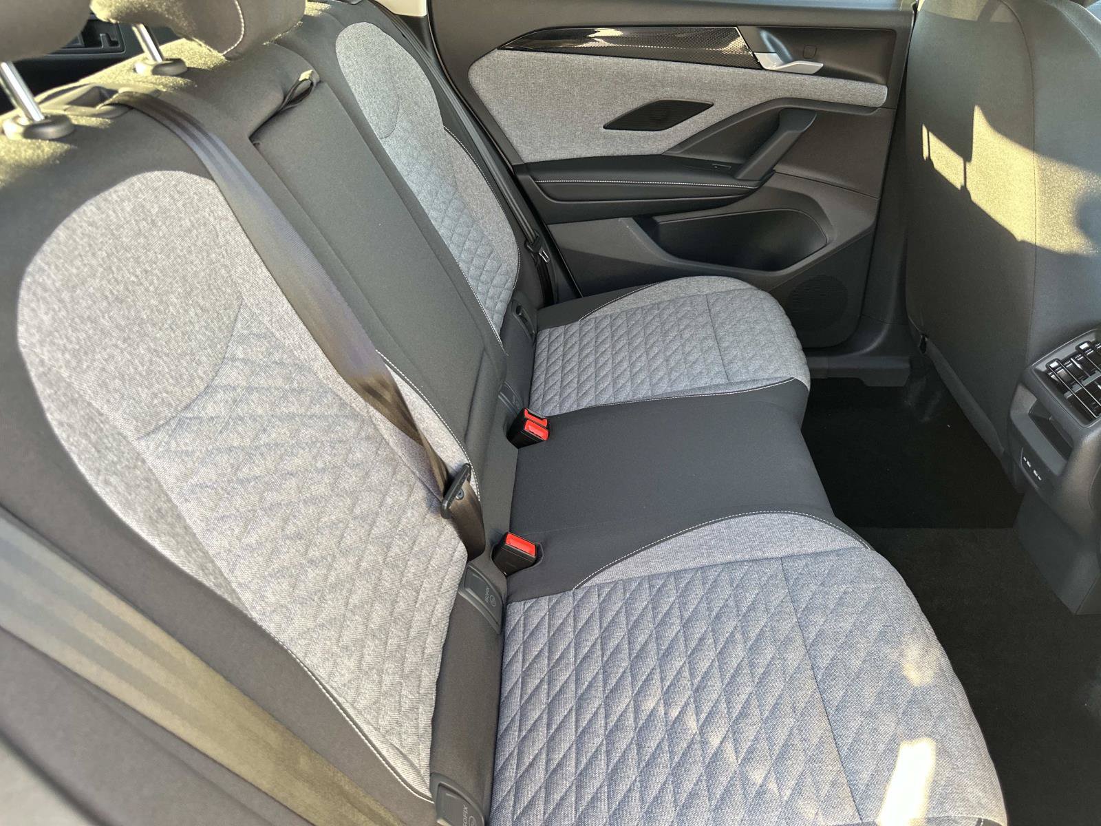 Certified 2026 Volkswagen Tiguan S FWD image 24