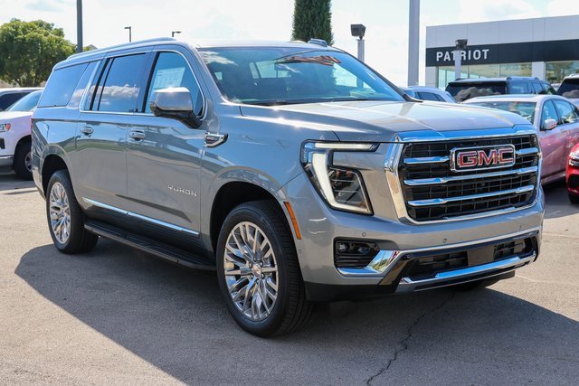 New 2026 GMC Yukon XL Elevation video 1