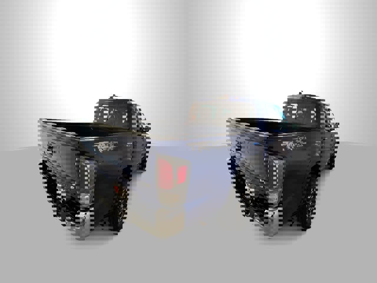 Used 2023 Toyota Tacoma TRD Off-Road image 8