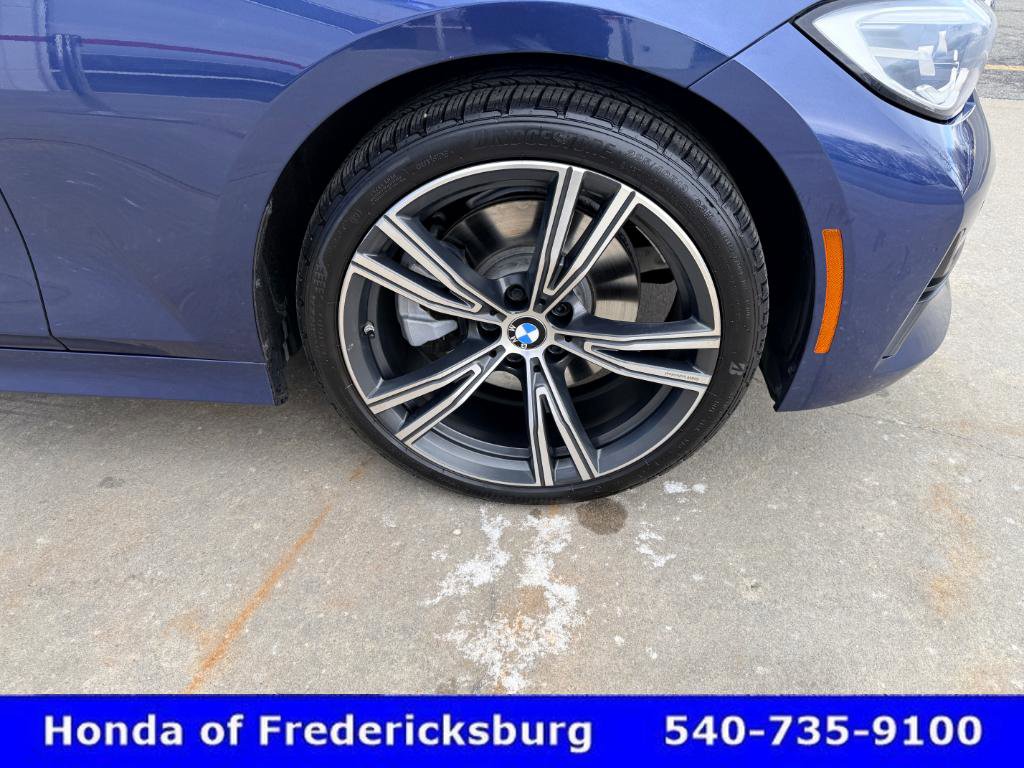 Used 2022 BMW 330i Sedan w/ Driving Assistance Package image 13