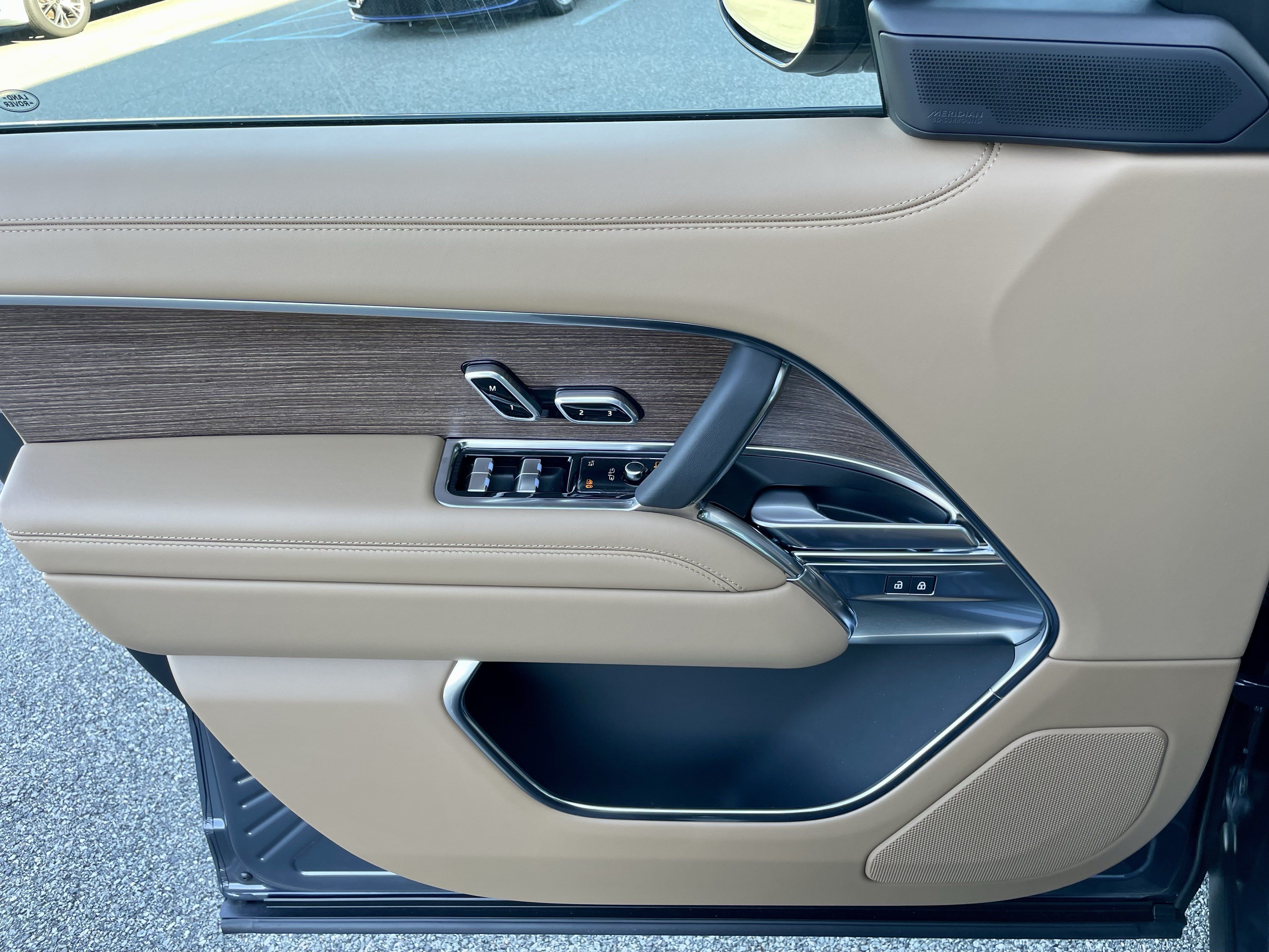 New 2027 Land Rover Range Rover SE AWD/4WD image 12