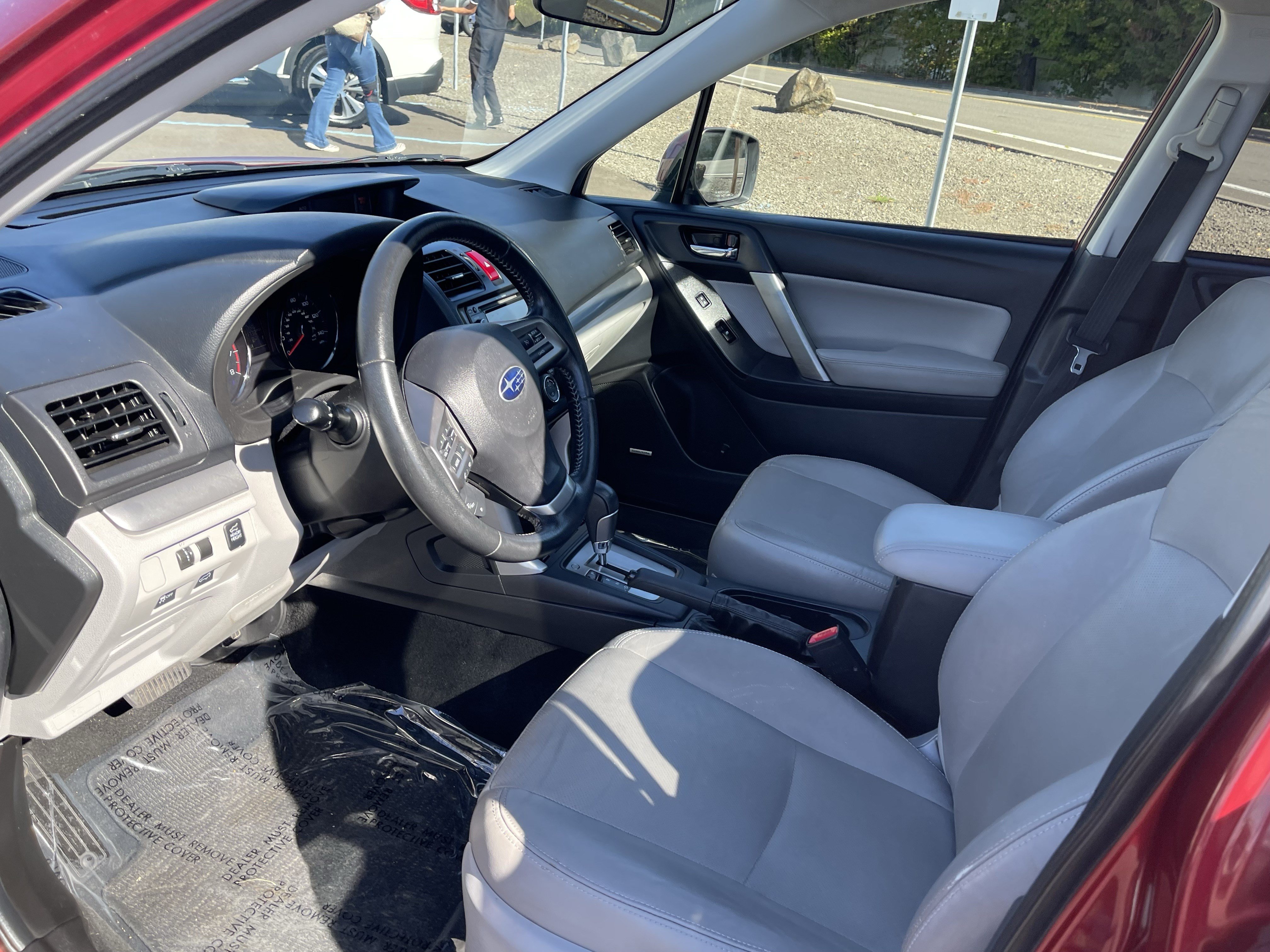 Used 2014 Subaru Forester 2.5i Touring AWD/4WD image 10