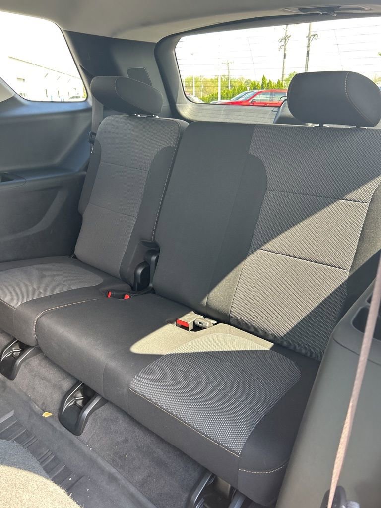 Used 2020 Chevrolet Traverse LT FWD image 50